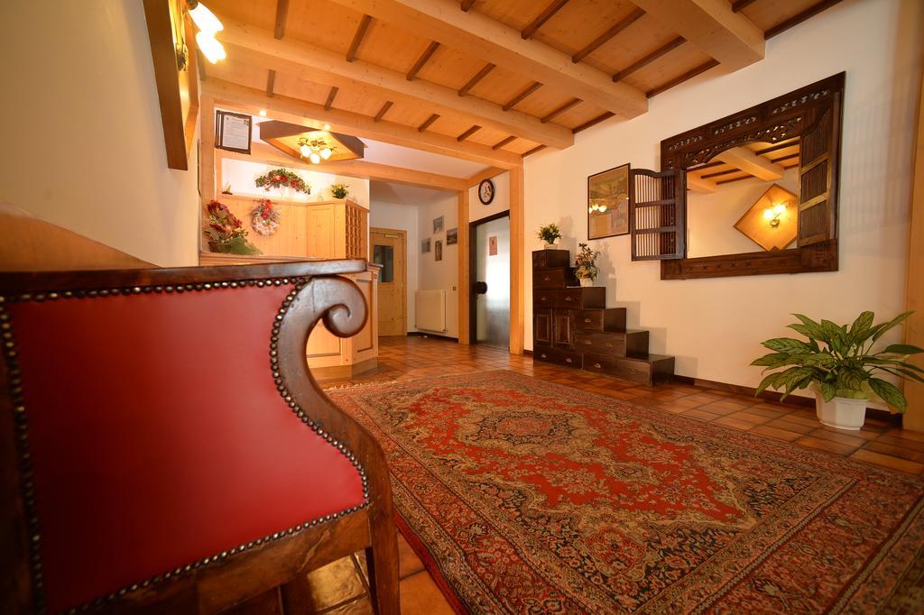 Hotel Dalla Serra Mezzana  Exteriér fotografie