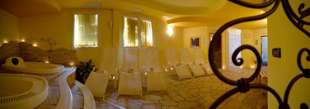 Hotel Dalla Serra Mezzana  Exteriér fotografie