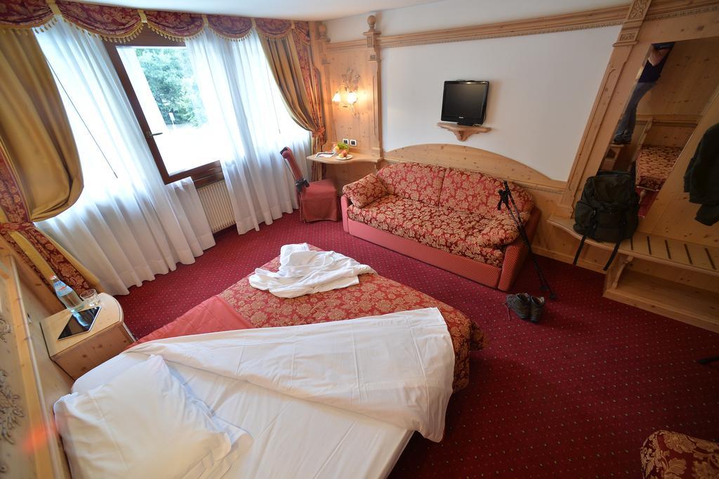 Hotel Dalla Serra Mezzana  Exteriér fotografie