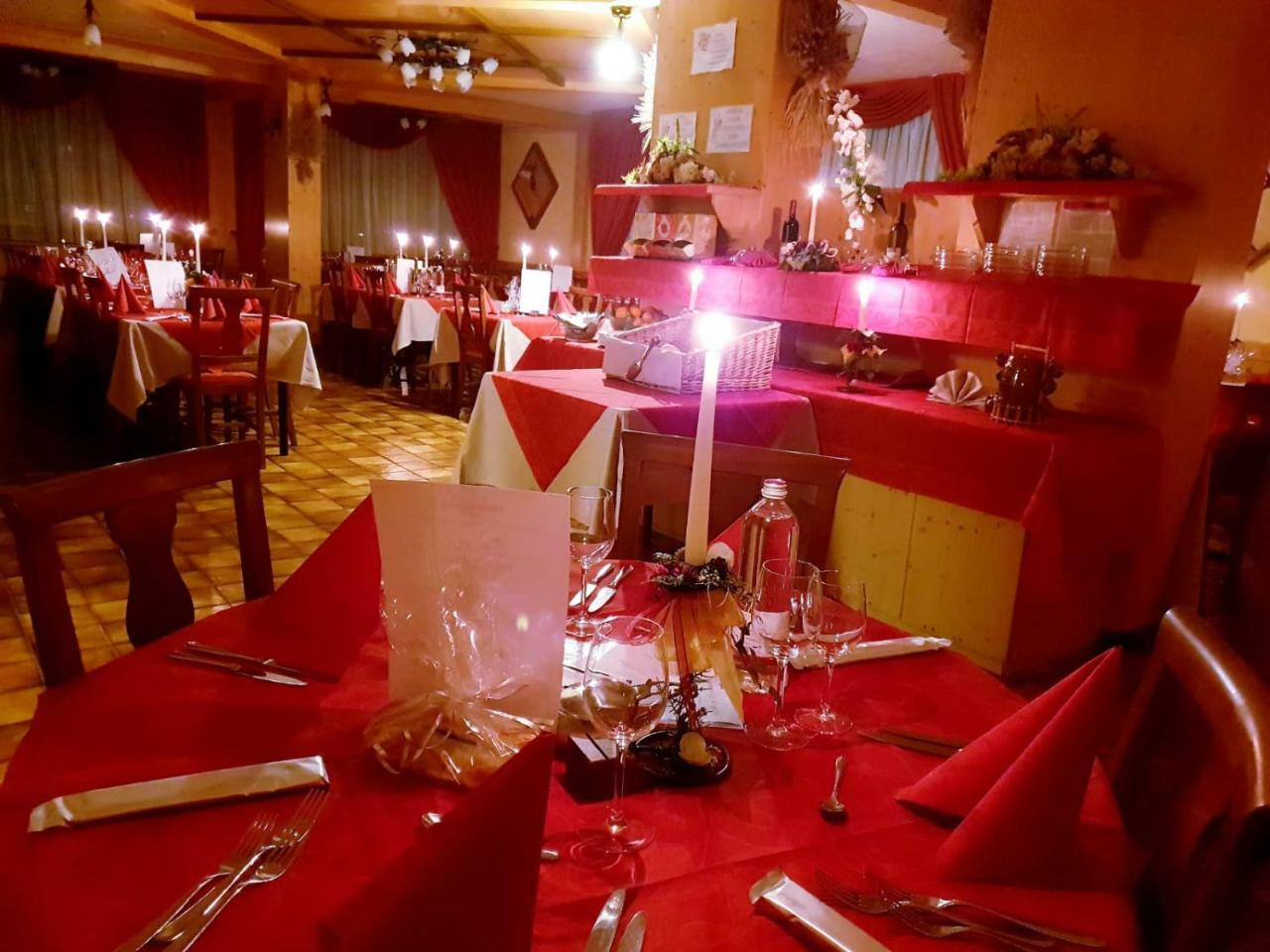 Hotel Dalla Serra Mezzana  Exteriér fotografie